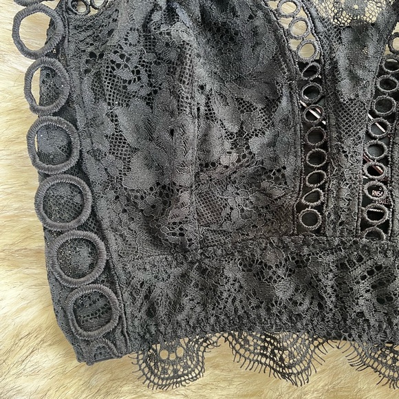 Victoria’s Secret High Neck Lace & Circles Corset Bralette - Picture 3 of 8